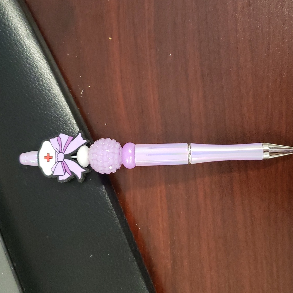 Handmade Nurse Focal Bead Refillable Beaded Pen